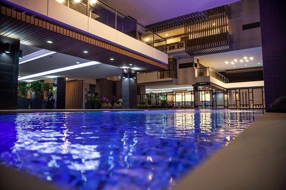 Beachfront Executive Studio Mae Phim Rayong Esterno foto