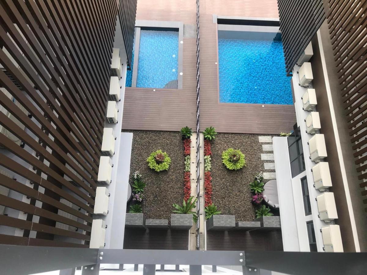 Beachfront Executive Studio Mae Phim Rayong Esterno foto